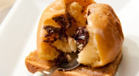 Pommes fondantes au four, cœur coulant chocolat-noisette