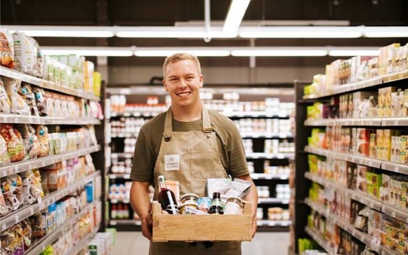 Depuis 2008, nous nous engageons pour que le bio vous sourie !