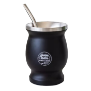 Tasse et paille à maté